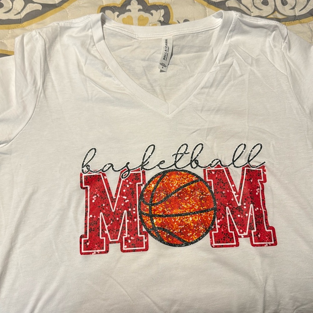 Basketball mom 🏀 shirt